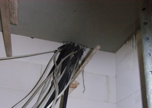 Stromkabel Technikraum