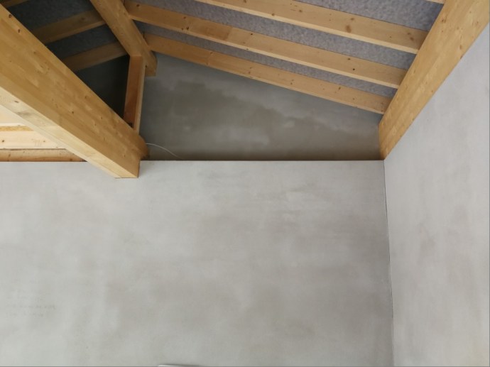 Kalkzementputz Garagenfirst