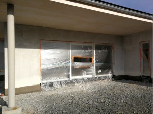 Heizen Lüften Folie an Fenstern