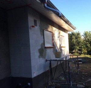 Vorbereitung Außenputz Regenablauf