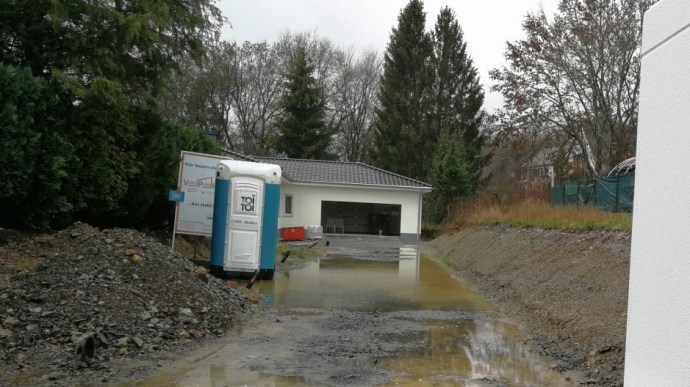 Einfahrt unter Wasser