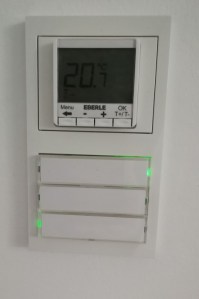 Schalter mit Thermostat